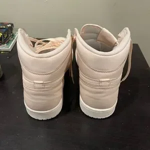 Jordan | Shoes | Air Jordan High Guava Ice Size 13 Vnds  display picture 1
